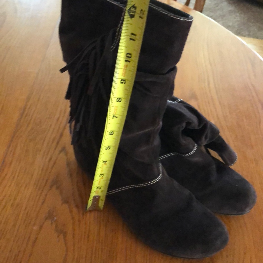 Suede boots - Picture 6 of 7